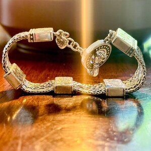 Chunky braided silver bracelet with heart charm 💛